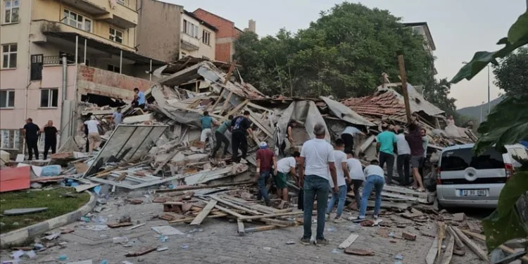 Balıkesir Sındırgı’da deprem bilançosu açıklandı