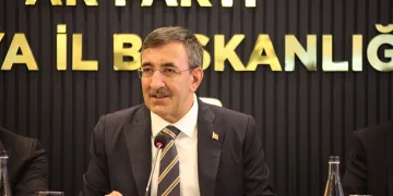 “AK Partinin rotasını millet çizmiştir”