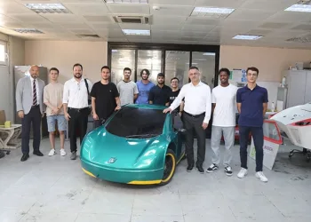 BTÜ öğrencileri elektrikli ve hidrojenli araçlar üretiyor