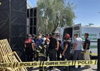 Çorum’da kahreden olay: Anne ile oğlu atık yağ tankerine düştü