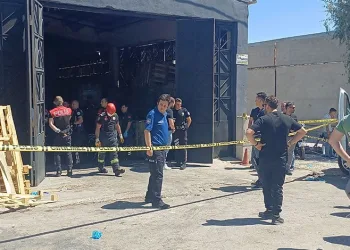 Yağ tankına düşen anne ve oğlu hayatını kaybetti