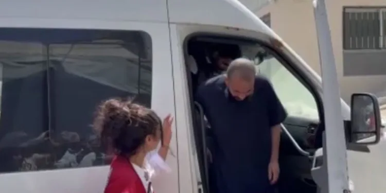 İsrail 6 Filistinliyi serbest bıraktı