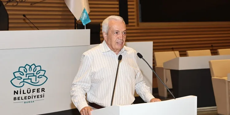 Yangınlarla mücadelede görev alan ekibe anlamlı teşekkür