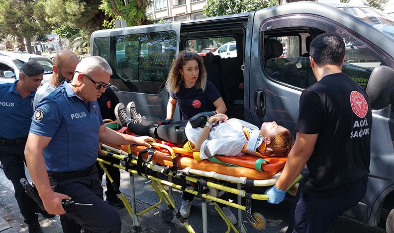 Samsun’da dolmuş kamyona çarptı: 4 yaralı