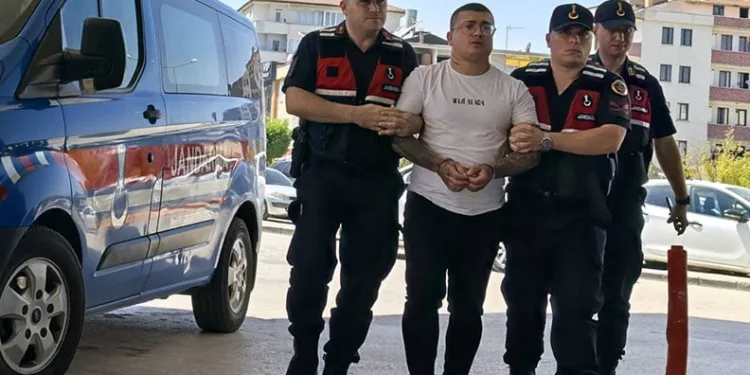Bursa’da güvenlik görevlisini bıçaklayan saldırgan tutuklandı