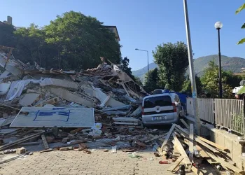 Balıkesir’de depremin yaralarını birlikte sardık