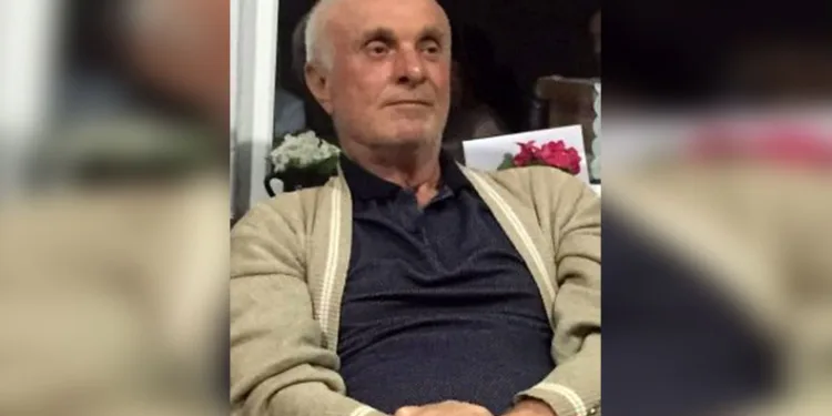 Evinde iple asılı halde ölü bulundu