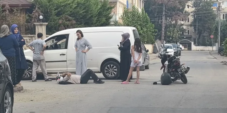 Ticari araca çarpan motosiklet sürücüsü yaralandı