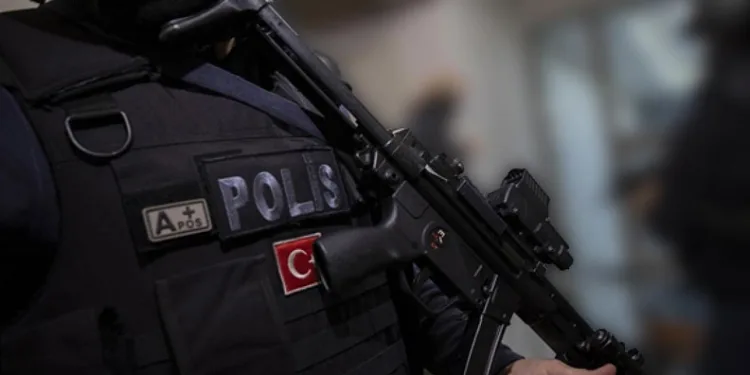 İki ilde uyuşturucu operasyonu