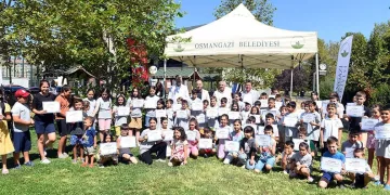 Osmangazi’de 8 bin 24 çocuk yüzme keyfi yaşadı