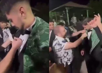 Bursa’da yolunu kestikleri sürücüyü araçta darp ettiler