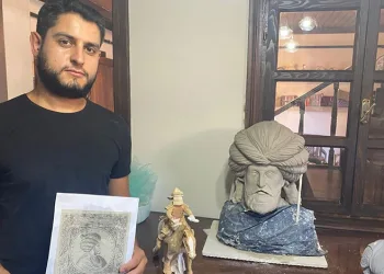 Eğitim almadan yaptığı eserler görenleri şok ediyor
