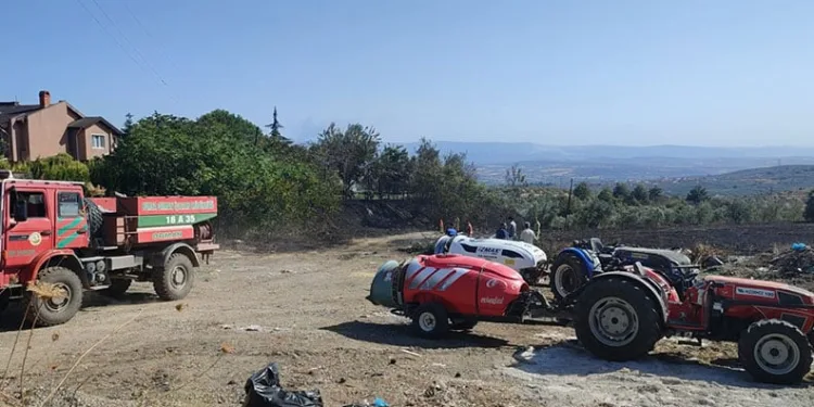 Mudanya’da çöplük yangını büyümeden söndürüldü