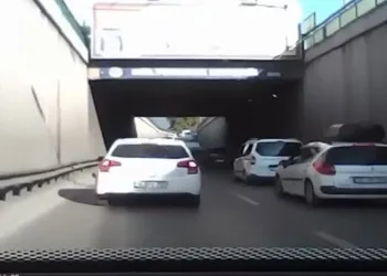 Bursa’da alkollü sürücü trafiği böyle birbirine kattı