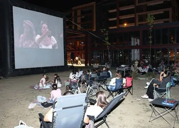 Pancar Deposu’nda açık havada sinema keyfi