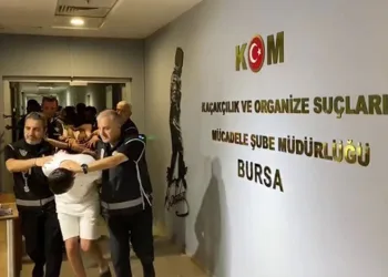 Nilüfer’de coşkulu 30 Ağustos Zafer Bayramı yürüyüşü