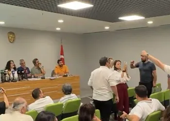 Bursaspor ve Mimarlar Odası Karşı Karşıya