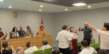 Bursaspor ve Mimarlar Odası Karşı Karşıya