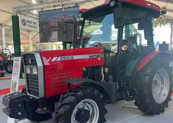 Bursa’da babasının kullandığı traktörün önüne atlayan çocuk ağır yaralandı