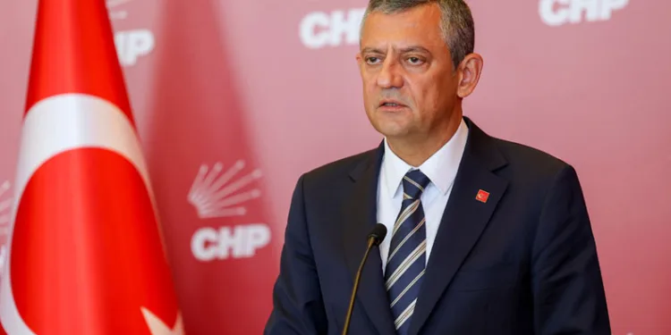 Özlem Çerçioğlu, Özgür Özel’i mahkemeye verdi