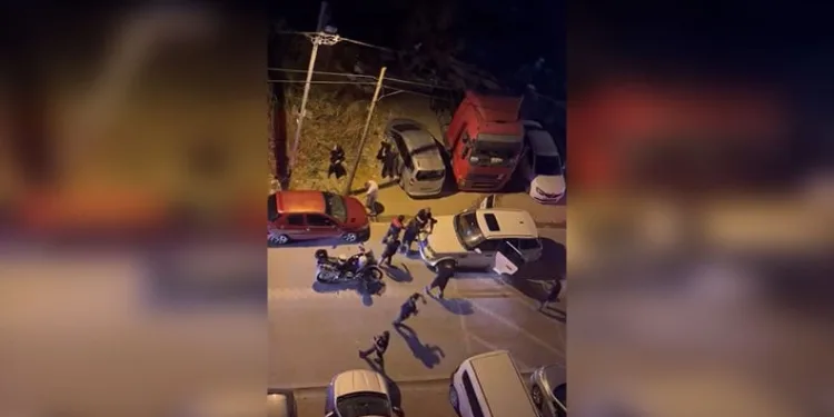 Ayvacık açıklarında 18’i çocuk 32 düzensiz göçmen yakalandı
