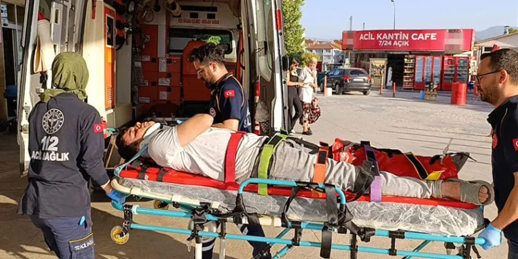 Bursa’da husumetli olduğu amcasının oğlunu tüfekle vurarak öldürdü