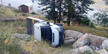 Polisler turist kılığına girdi, aranan şahsı yakaladı