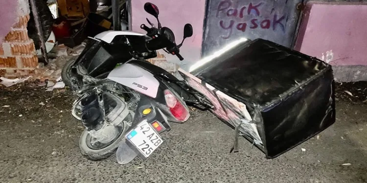 Ayvacık açıklarında 18’i çocuk 32 düzensiz göçmen yakalandı