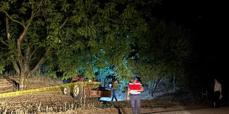 Bursa’da husumetli olduğu amcasının oğlunu tüfekle vurarak öldürdü