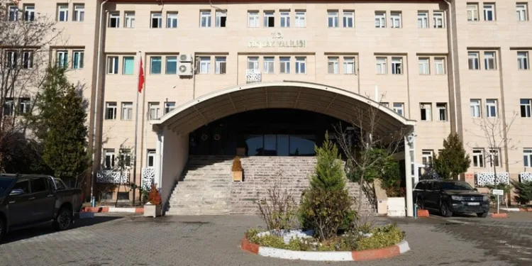Şanlıurfa’da 21 kişiyi dolandıran zanlılara suçüstü