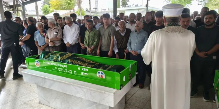 Tırla çarpışan motosikletteki 4 yaşındaki çocuk, 7 günlük yaşam mücadelesini kaybetti