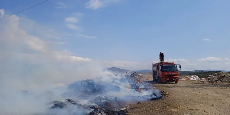 Tırla çarpışan motosikletteki 4 yaşındaki çocuk, 7 günlük yaşam mücadelesini kaybetti