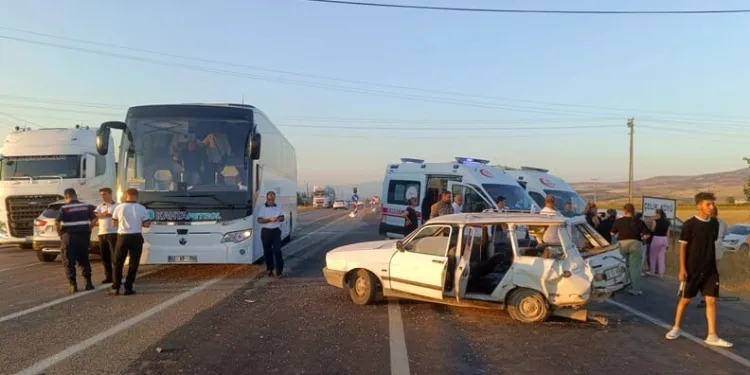 Adıyaman’da motosiklet devrildi: 1 yaralı