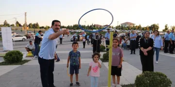 Mahalle sakinleri Geleneksel Köy Buluşması’nda bir araya geldi