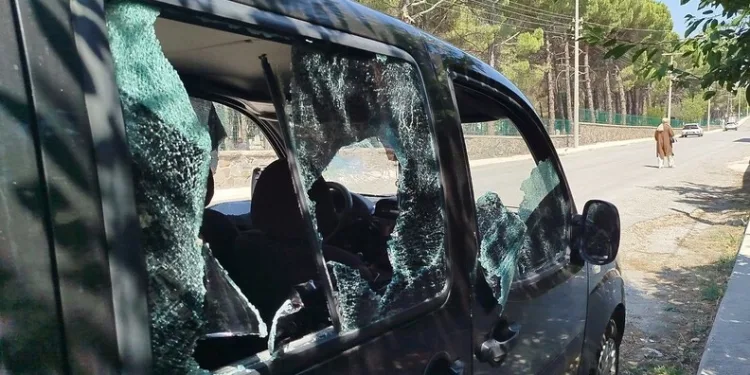 Kırklareli’nde anızlık alanda çıkan yangın ağaçlık alana sıçradı: Avrupa otoyolu ulaşıma kapandı