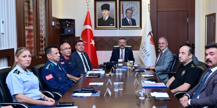 İmranlı’nın ilk kadın kaymakamı göreve başladı