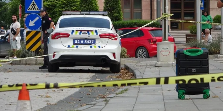 Yalova’da trafik kazasında ölen genç son yolculuğuna uğurlandı