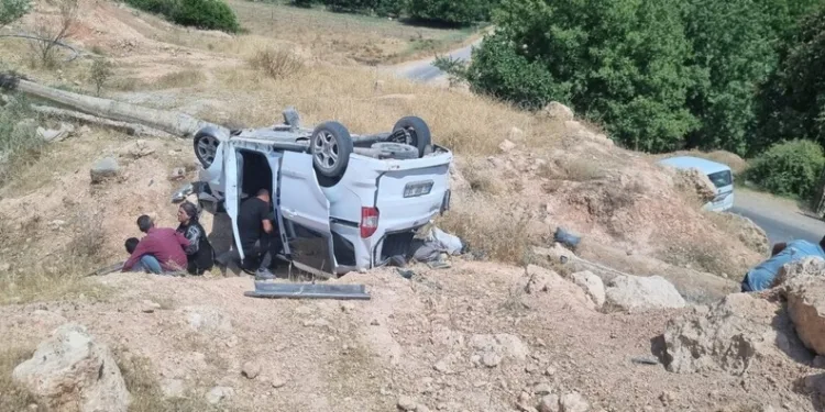 Kahramanmaraş’ta hasarlı bina böyle yıkıldı
