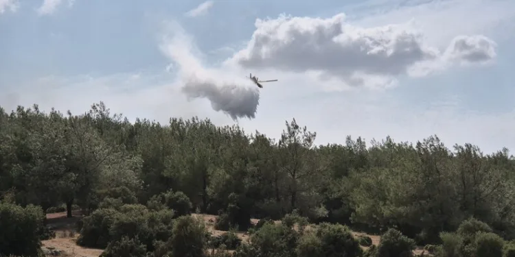 Kahramanmaraş’ta hasarlı bina böyle yıkıldı