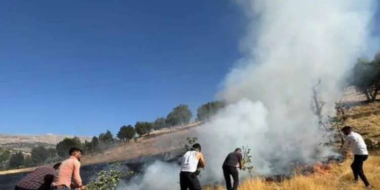 Kahramanmaraş’ta hasarlı bina böyle yıkıldı