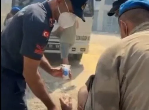 Hatay’da ev yangını: Anne kurtarılırken, 3 yaşındaki çocuk hastaneye kaldırıldı