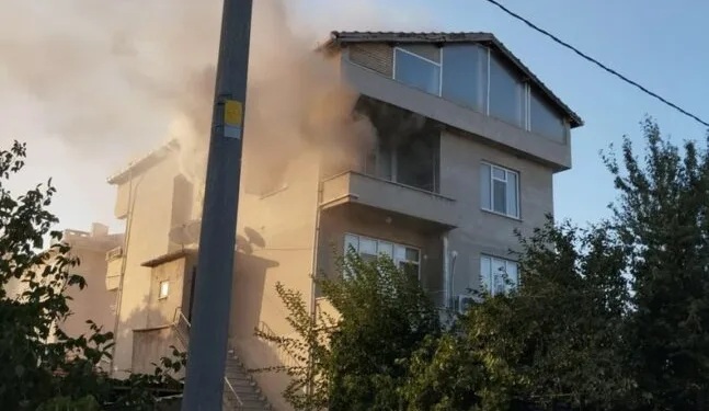 Gevaş’ta zincirleme kaza: 1 yaralı