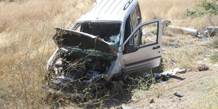 Gevaş’ta zincirleme kaza: 1 yaralı