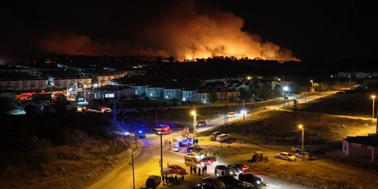 Çorum’da sokak ortasında silahlı saldırıya uğrayan adam bacağından yaralandı
