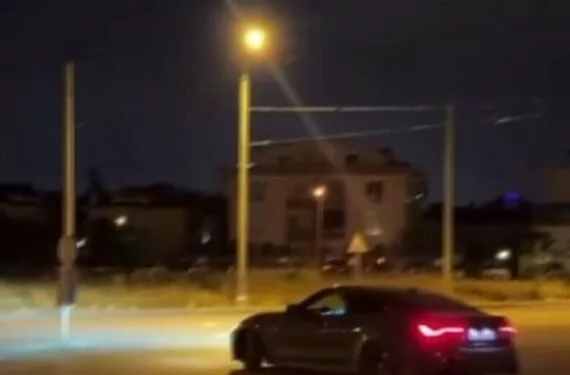 Silivri’de trafik ışığında feci kaza: 1 ölü