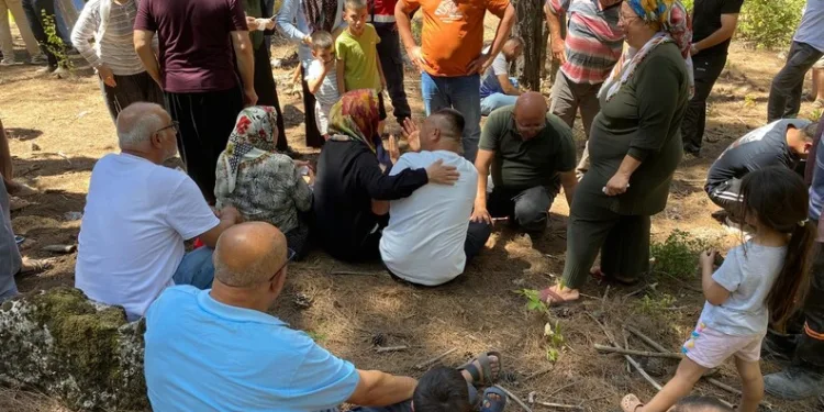 Araçta 25 kilogram kaçak tütünle yakalanan şüpheliye işlem yapıldı
