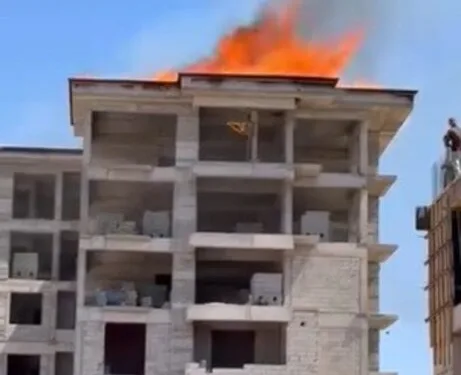Elazığ’da inşaatta yangın