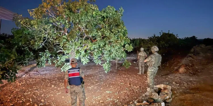 Elazığ’da inşaatta yangın