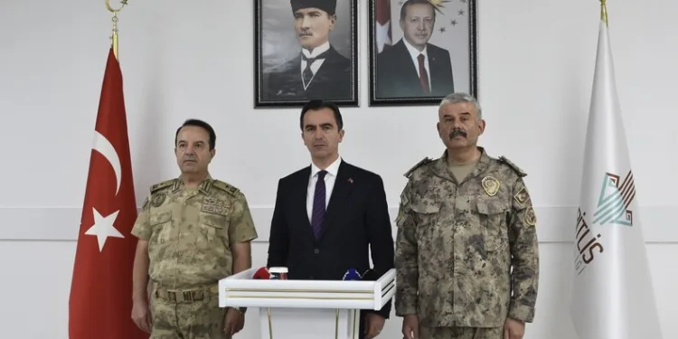 Tercan’da jandarma ve AFAD ekipleri kayıp şahıs için arama çalışması başlattı