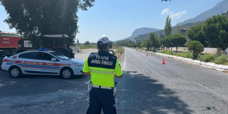 Diyarbakır’ın 2 ilçesinde çıkan yangın söndürüldü